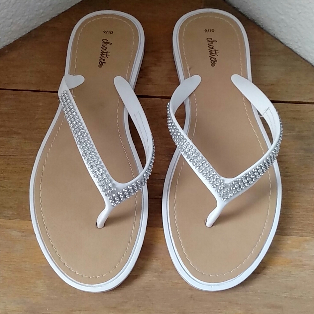 Chatties Embelished Sandals / Flip Flops